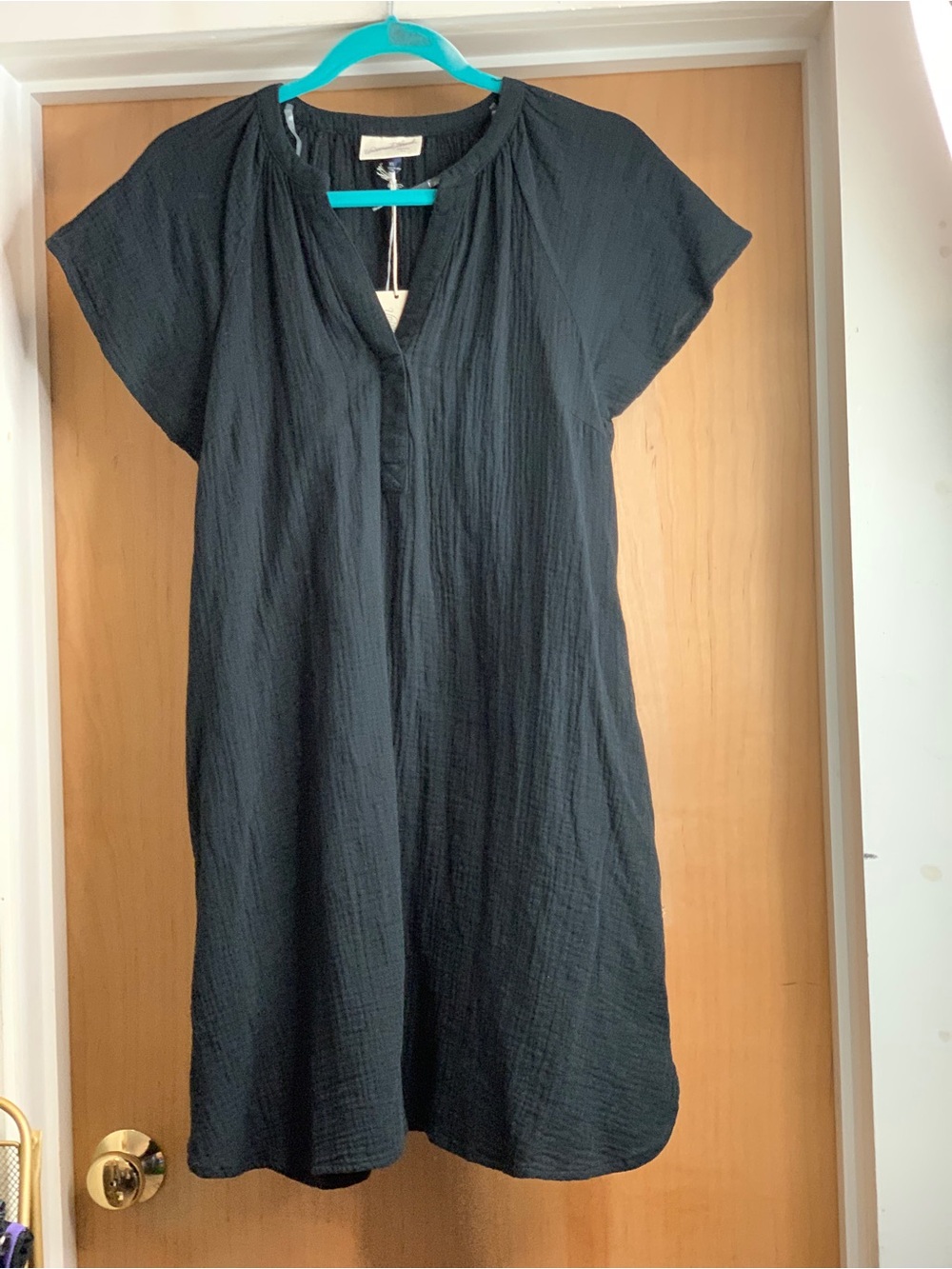 Universal Thread V-Neck Shift Dress With Pockets Size-X-Small 100% Cotton